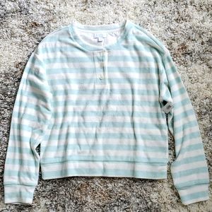 Love by Gap Long Sleeve Terry Shirt